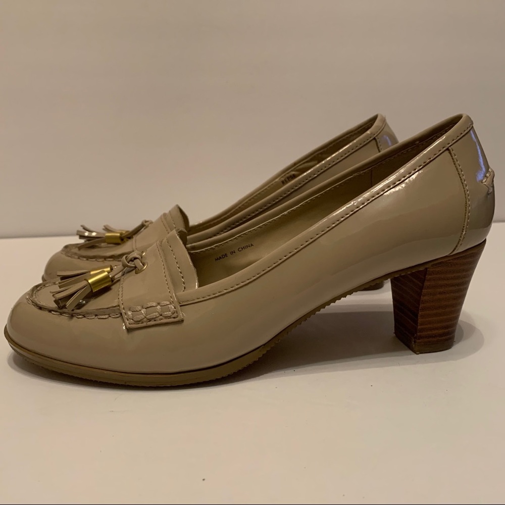 Ellen Tracy penny loafer heels